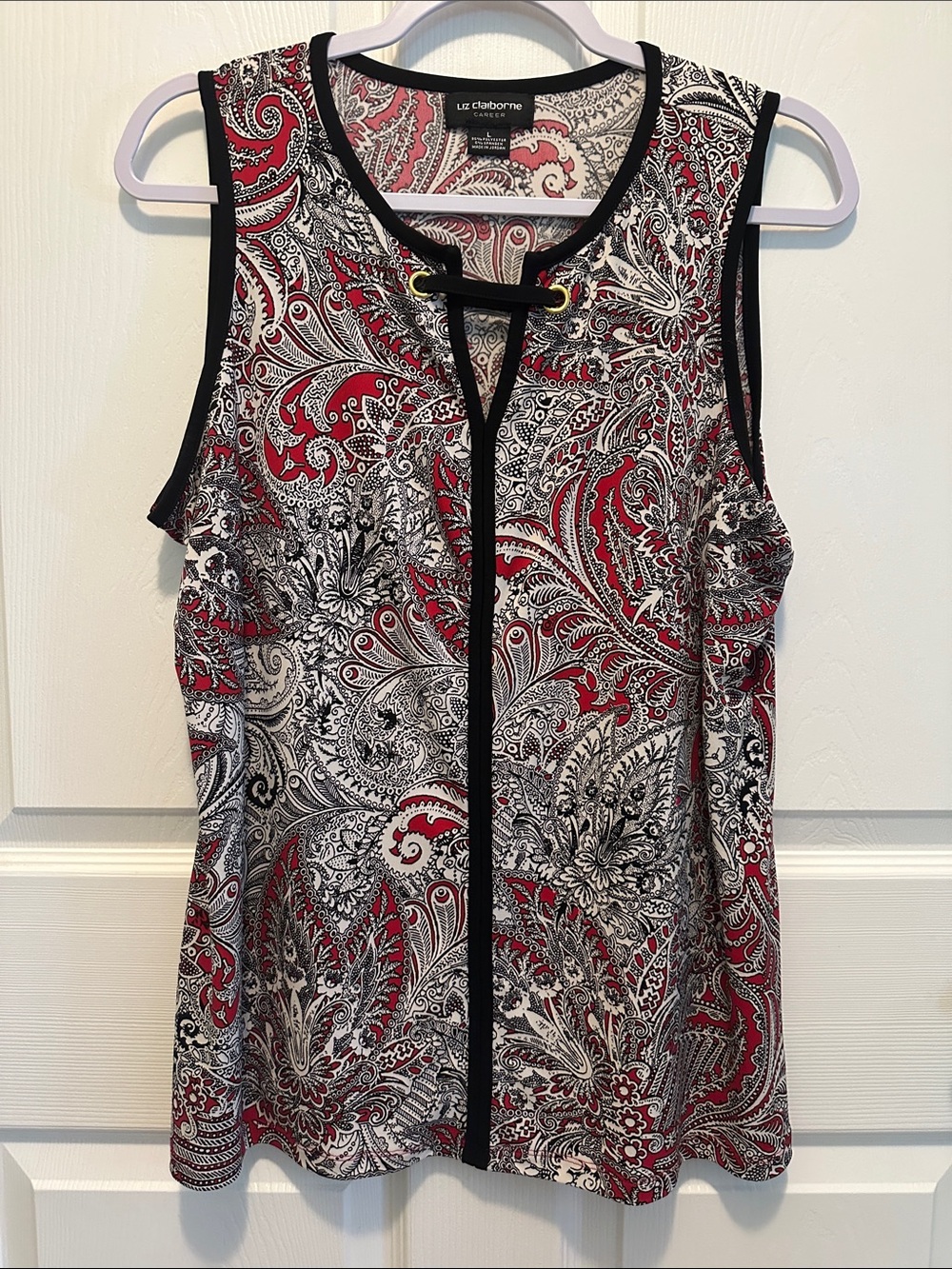 Liz Claiborne Red, Black & White Paisley Sleeveless Tank with Grommet Detail